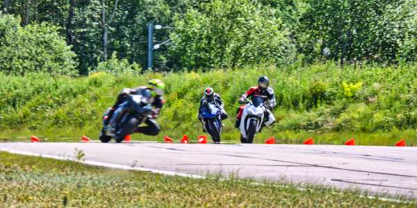 stage de pilotage moto sur circuit geoparc expertpilot